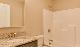 91 Pomfret Landing Rd, Brooklyn, CT 06234