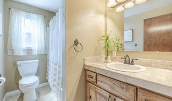 40211 DEERHORN Rd, Springfield, OR 97478