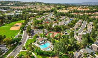 15 Rosewood, Aliso Viejo, CA 92656