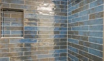 703 Julesburg Ln, Benton, LA 71006