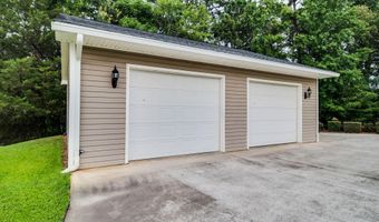 1010 Mohawk Dr, Lincolnton, GA 30817