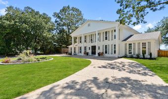 2421 S Shore Dr, Biloxi, MS 39532