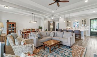 302 Castaway Dr, Bluffton, SC 29910