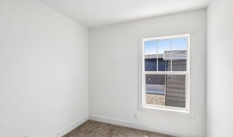 7368 NE BERWICK Dr 2, Ankeny, IA 50021