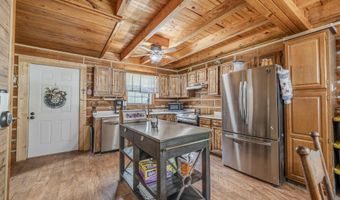 180 Lynn Ln, Big Sandy, TN 38221