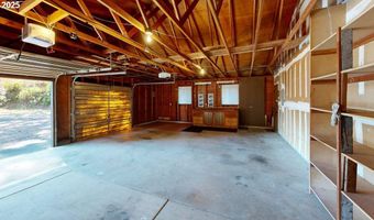 16945 PACIFIC VIEW Dr, Brookings, OR 97415