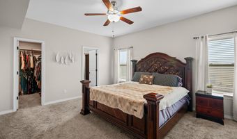 801 HC GILBERT MINJARES Dr A, Socorro, TX 79927