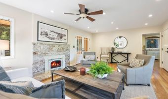 525 Keyes Ave, Angwin, CA 94508