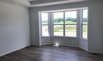 5605 Fir Ct, Almont, MI 48003