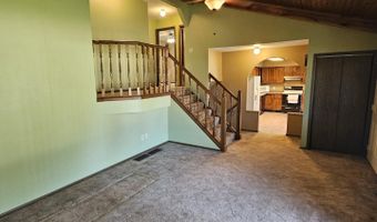 443 Rohr St, Arnolds Park, IA 51331