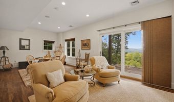 5 Peaked Hill Rd, Ashland, NH 03217