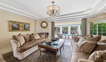 917 Iiwi St, Honolulu, HI 96816
