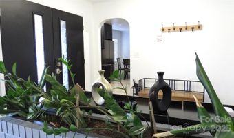 2104 Hillcrest Ave, Albemarle, NC 28001