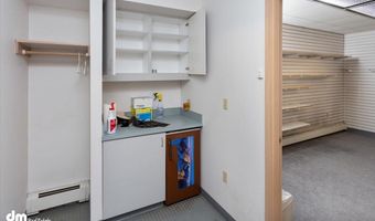 3812 Spenard Rd, Anchorage, AK 99517