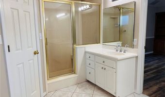 1223 Springhills Dr, Alma, AR 72921