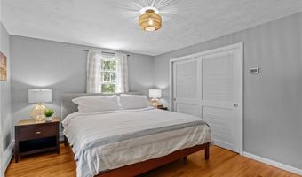 55 Atherton Rd, East Greenwich, RI 02818