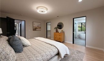 1677 S Hill Ave, Fallbrook, CA 92028