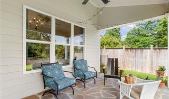 4512 Greyfriars Ln, Acworth, GA 30101
