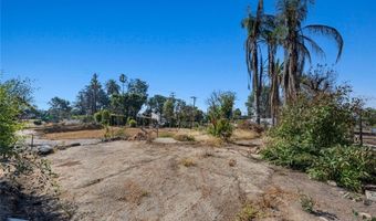 2441 El Molino Ave, Altadena, CA 91001