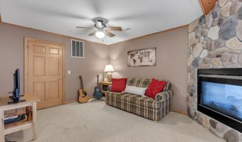 1820 Parkland Dr 808, Arkdale, WI 54613