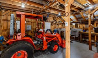 167 Cranberry Ridge Rd, Glocester, RI 02857