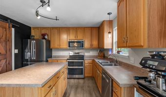 24 Hickory Ct, Arnold, MO 63010