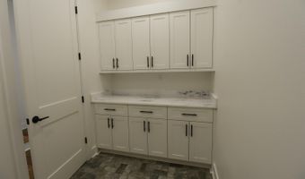 3053 Avilla Manor Trl, Alexander, AR 72002