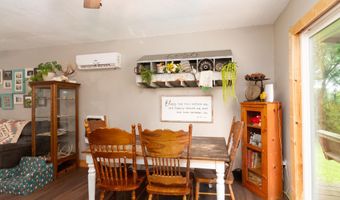 1275 Highway Dd, Ava, MO 65608