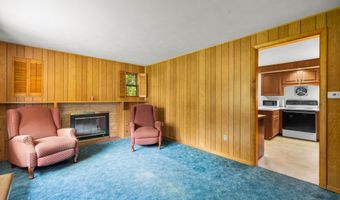 12 Silver Dr, Burlington, CT 06013