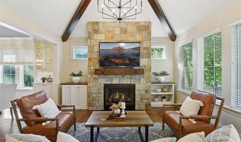132 Interlachen Rd, Hopkins, MN 55343