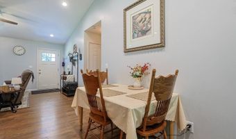 20129 Loop Rd, Batesville, IN 47006