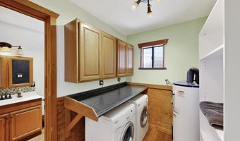 2623 6TH St NW, Albuquerque, NM 87107