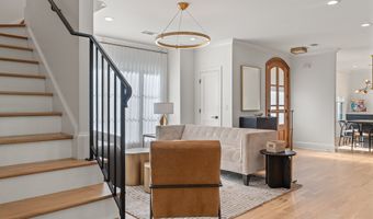 140 Meadowview Rd, Athens, GA 30606