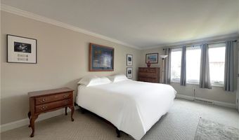 5 The Courtyards, Amherst, NY 14221