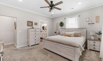 1897 White Oak Rd, Albertville, AL 35950