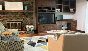 5 Basore Cir, Bella Vista, AR 72715
