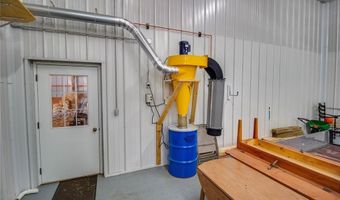 2445 Seiler Rd, Alton, IL 62002