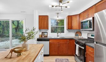 335 Thomas St, Allegan, MI 49010