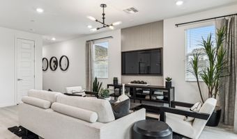 1153 E KACHINA Trl, Phoenix, AZ 85042