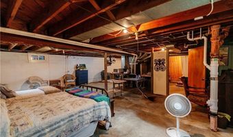 1706 N 2nd St, Atchison, KS 66002