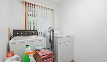 242 Colonial Ter, Albrightsville, PA 18210