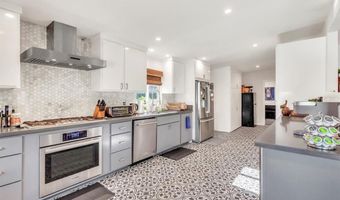 1640 W Ricky Ave, Anaheim, CA 92802