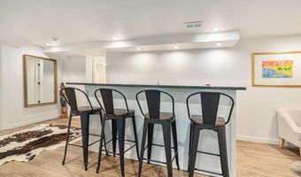 2659 Bedford Rd, Ann Arbor, MI 48104