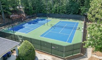 3313 Glen Devon Ln, Berkeley Lake, GA 30096
