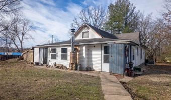 509 Old Cane Bluff Rd, Alton, MO 65606