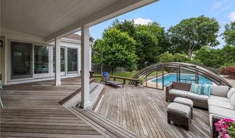 104 Kay Blvd, Newport, RI 02840