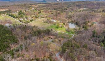 80 SPRING VALLEY Ln, Berkeley Springs, WV 25411