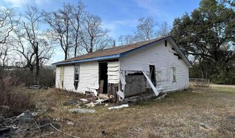 9045 W RABBY St, Bayou La Batre, AL 36509