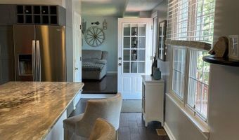 946 AQUA Ct, Annapolis, MD 21409