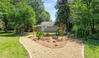 531 Thomaston St, Barnesville, GA 30204